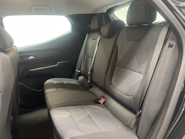 2027 Chevrolet Bolt LT FWD