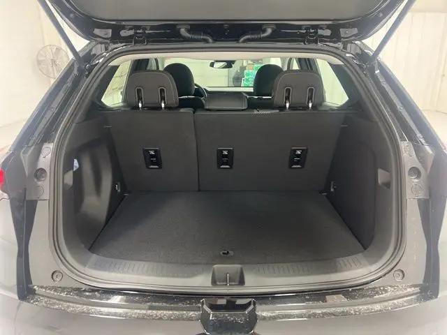 2027 Chevrolet Bolt LT FWD