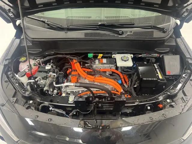 2027 Chevrolet Bolt LT FWD