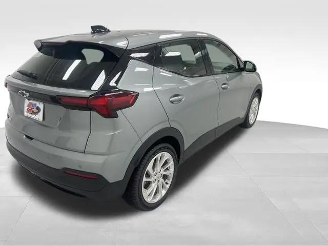 2027 Chevrolet Bolt LT FWD