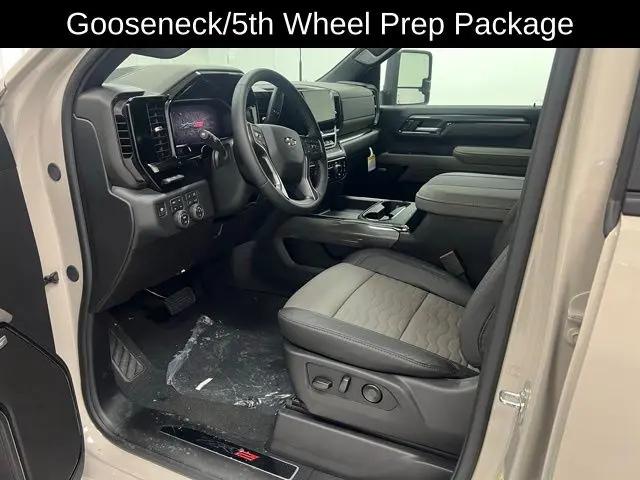 2026 Chevrolet Silverado 2500HD Crew Cab, Standard Bed, XR2, 4WD