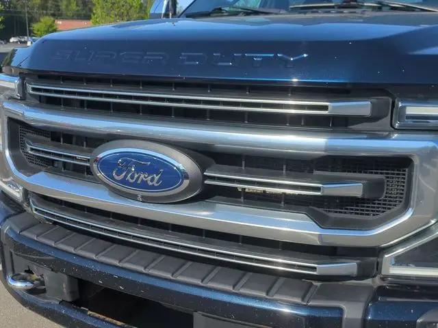 2022 Ford F-350 Platinum