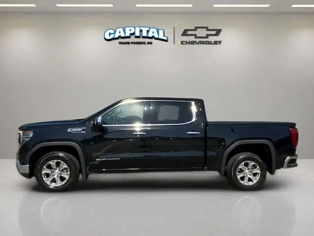 2025 GMC Sierra 1500 2WD Crew Cab Short Box SLT