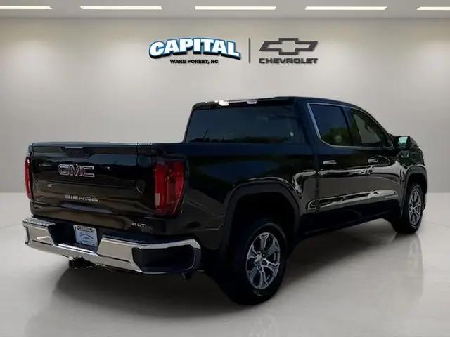 2025 GMC Sierra 1500 2WD Crew Cab Short Box SLT