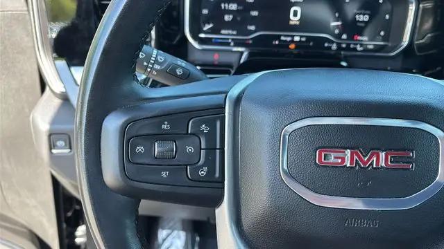 2025 GMC Sierra 1500 2WD Crew Cab Short Box SLT