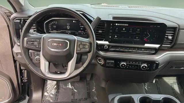 2025 GMC Sierra 1500 4WD Crew Cab Short Box SLT