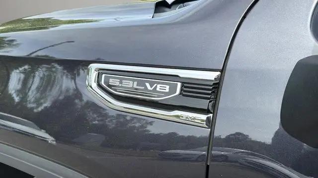 2025 GMC Sierra 1500 4WD Crew Cab Short Box SLT