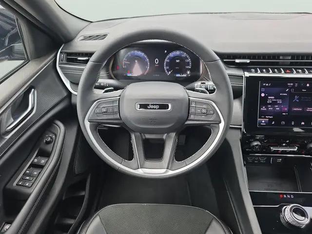 2025 Jeep Grand Cherokee L Altitude X 4x4