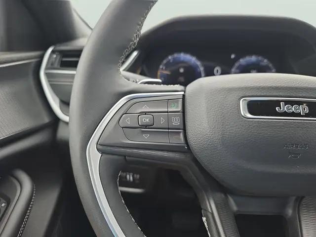 2025 Jeep Grand Cherokee L Altitude X 4x4