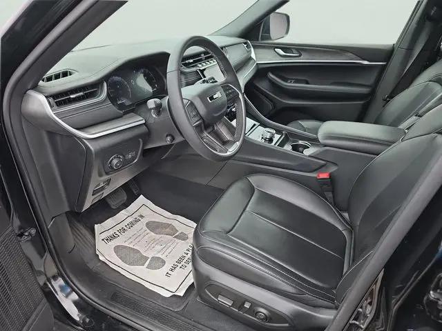 2025 Jeep Grand Cherokee L Limited 4x4