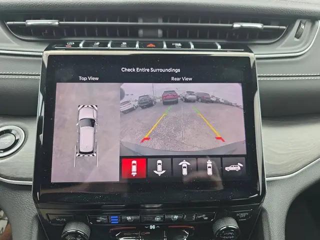 2025 Jeep Grand Cherokee L Limited 4x4