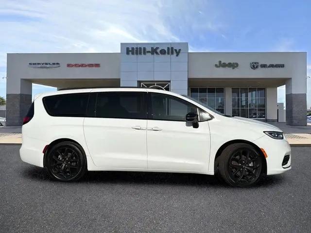 2024 Chrysler Pacifica Limited