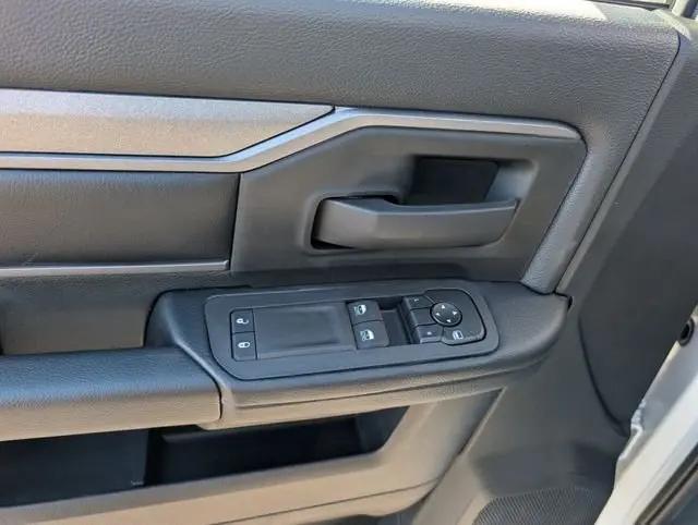 2026 Ram 5500 Tradesman/Big Horn