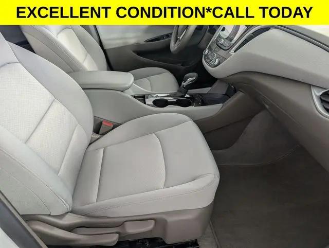 2024 Chevrolet Malibu FWD 1FL
