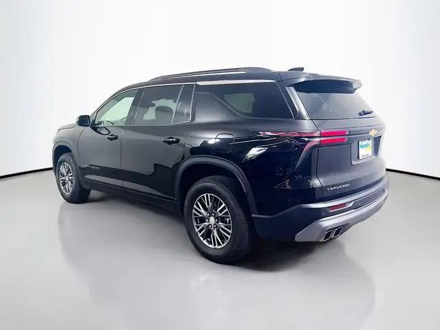 2025 Chevrolet Traverse FWD LT