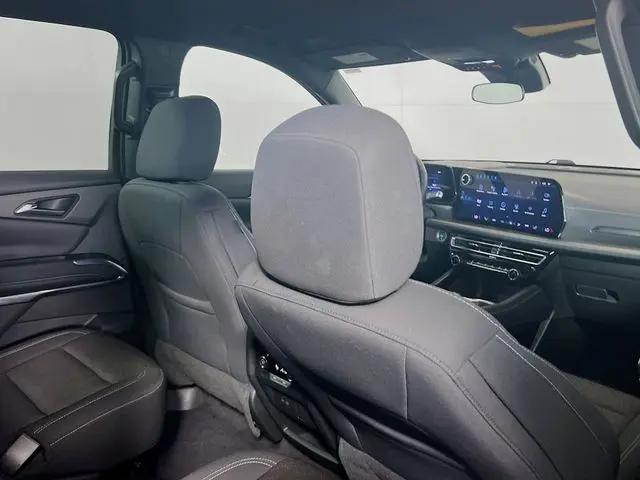 2025 Chevrolet Traverse FWD LT