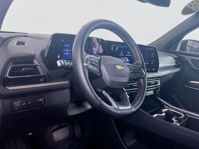 2025 Chevrolet Traverse FWD LT