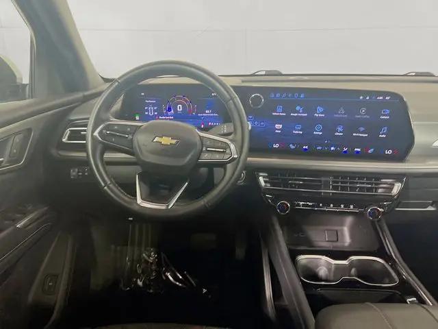 2025 Chevrolet Traverse FWD LT
