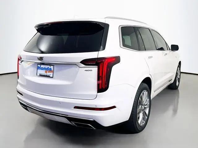 2022 Cadillac XT6 FWD Premium Luxury
