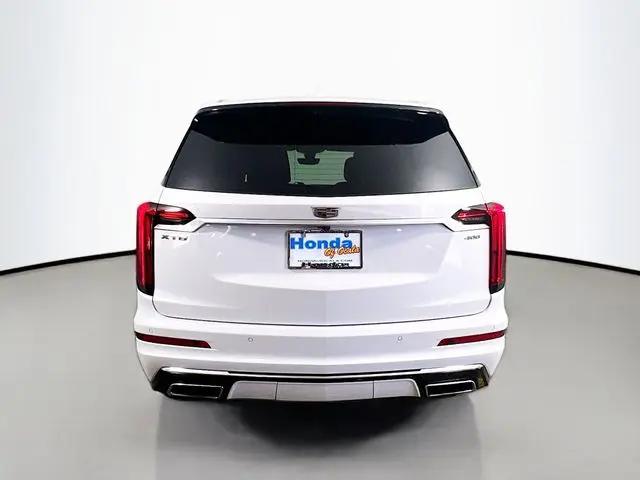 2022 Cadillac XT6 FWD Premium Luxury