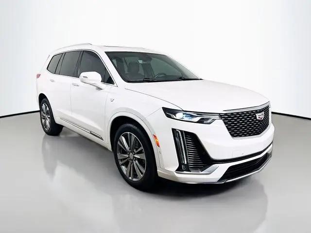 2022 Cadillac XT6 FWD Premium Luxury