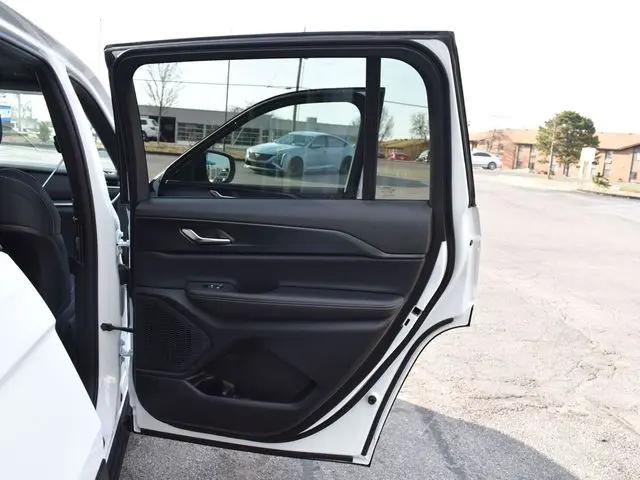 2026 Jeep Grand Cherokee L Altitude 4x4
