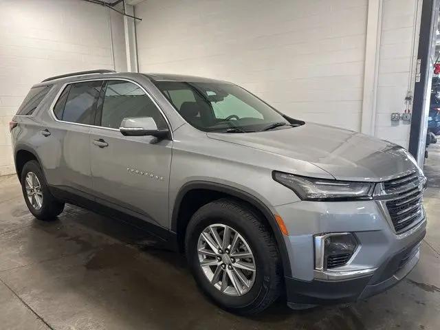 2023 Chevrolet Traverse FWD LT Cloth