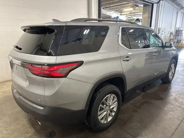 2023 Chevrolet Traverse FWD LT Cloth