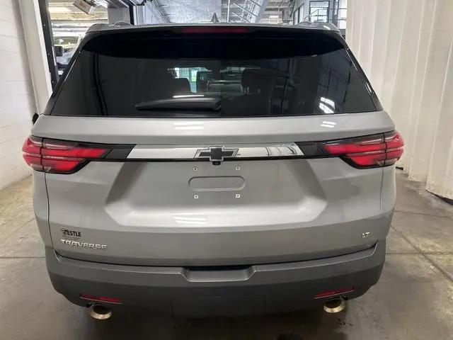 2023 Chevrolet Traverse FWD LT Cloth
