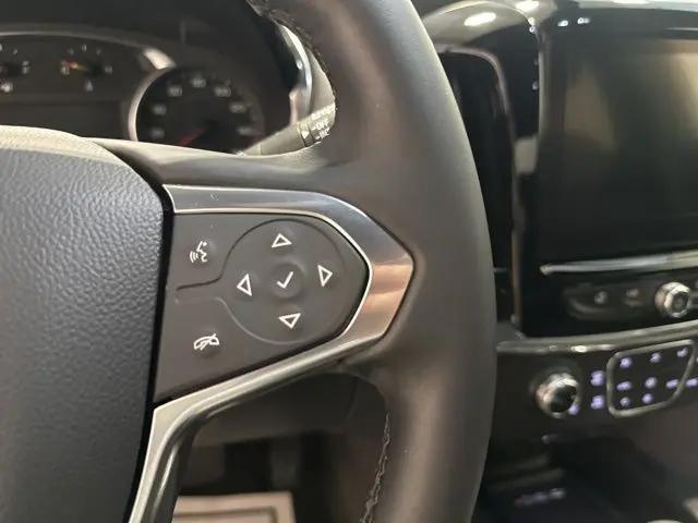 2023 Chevrolet Traverse FWD LT Cloth