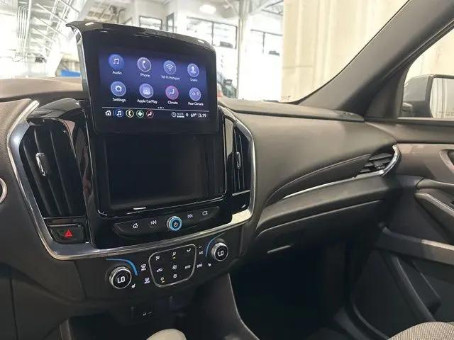 2023 Chevrolet Traverse FWD LT Cloth