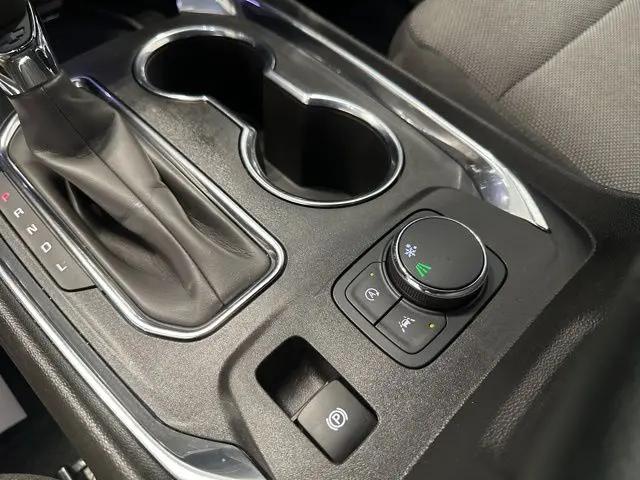 2023 Chevrolet Traverse FWD LT Cloth
