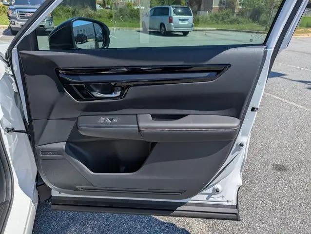 2026 Honda CR-V Hybrid AWD Sport Touring
