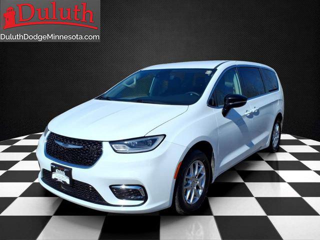 2024 Chrysler Pacifica Touring L for sale in Duluth, MN