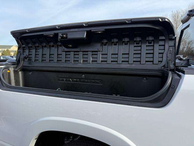 2026 Ram 1500 Limited Crew Cab 4x4 5'7" Box