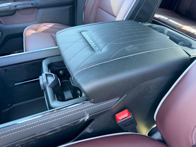 2026 Ram 1500 Limited Crew Cab 4x4 5'7" Box