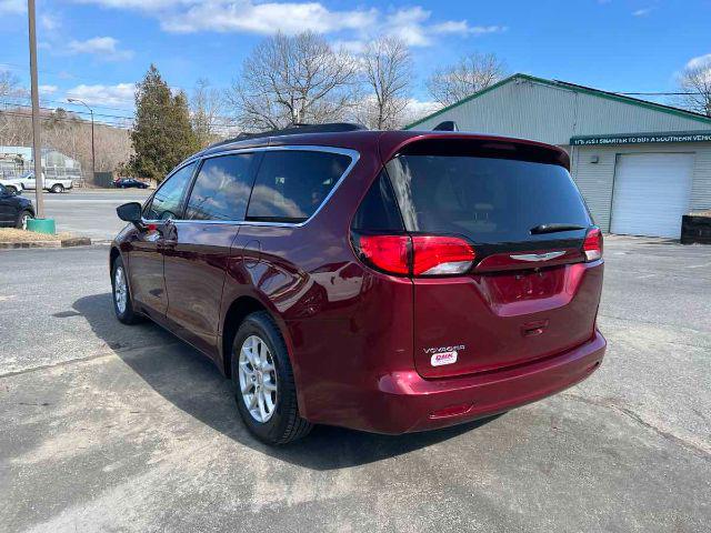 2021 Chrysler Voyager LXI