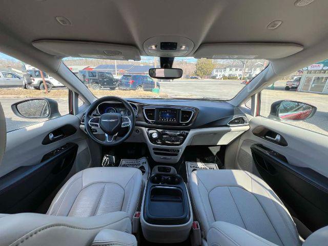 2021 Chrysler Voyager LXI