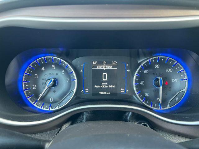 2021 Chrysler Voyager LXI