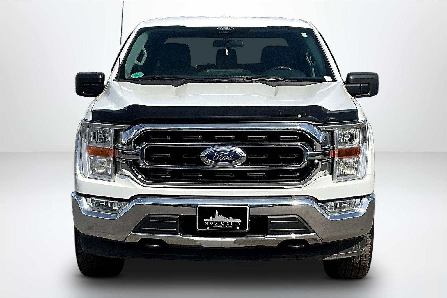 View vehicle photo 2