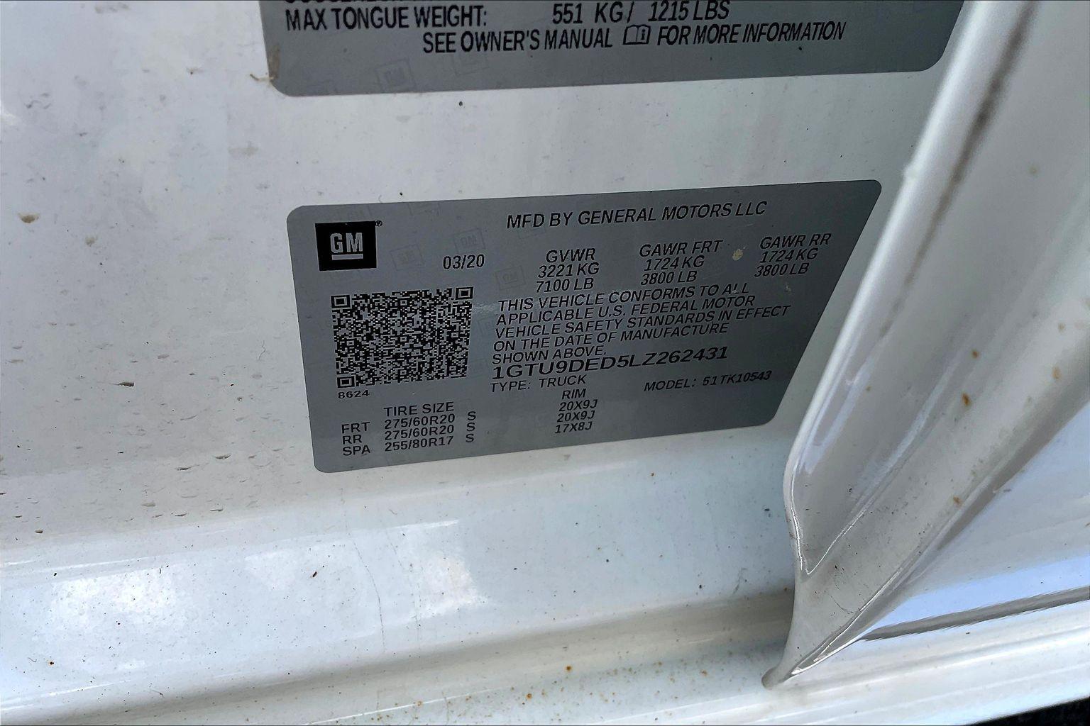 View vehicle photo 3