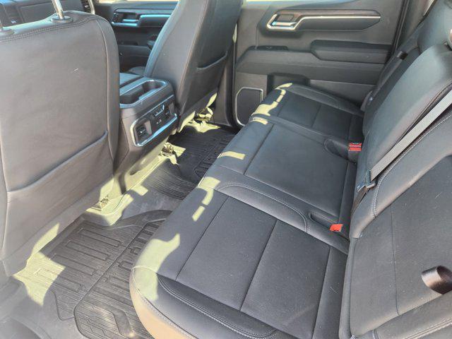 2023 GMC Sierra 1500 4WD Crew Cab Short Box SLT