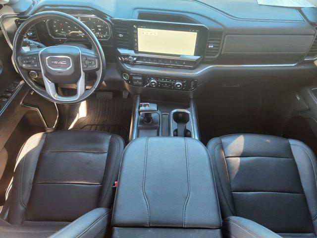 2023 GMC Sierra 1500 4WD Crew Cab Short Box SLT