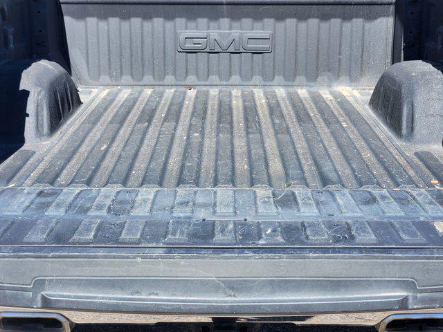 2023 GMC Sierra 1500 4WD Crew Cab Short Box SLT