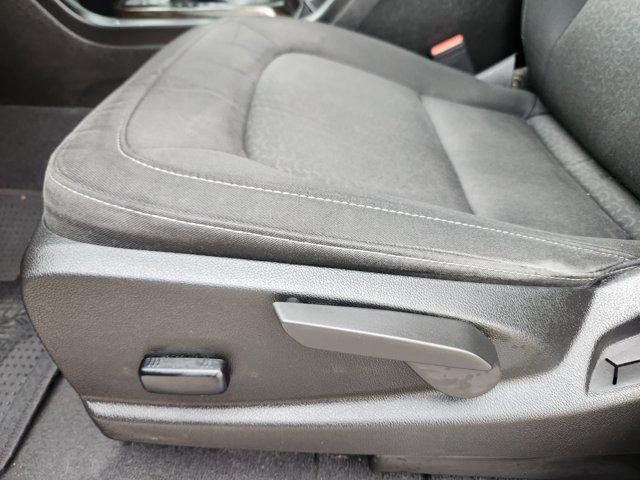 2022 GMC Canyon 2WD Crew Cab Short Box Elevation