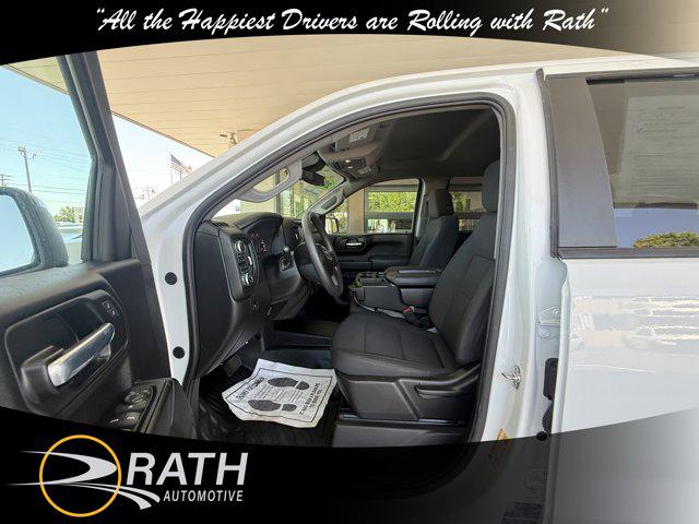 2025 GMC Sierra 1500 4WD Crew Cab Short Box Pro