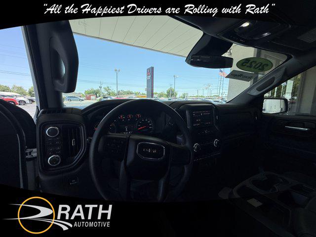 2025 GMC Sierra 1500 4WD Crew Cab Short Box Pro