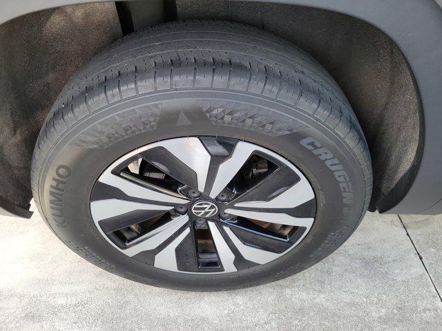 2024 Volkswagen Atlas Cross Sport 2.0T SE