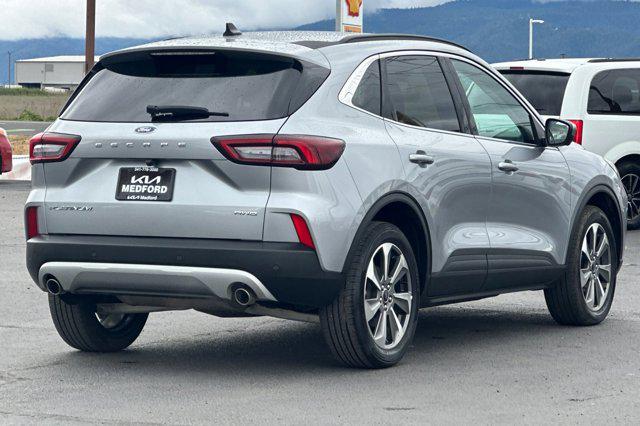 2024 Ford Escape Platinum