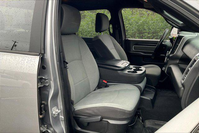 2022 Ram 3500 Big Horn Crew Cab 4x4 8' Box
